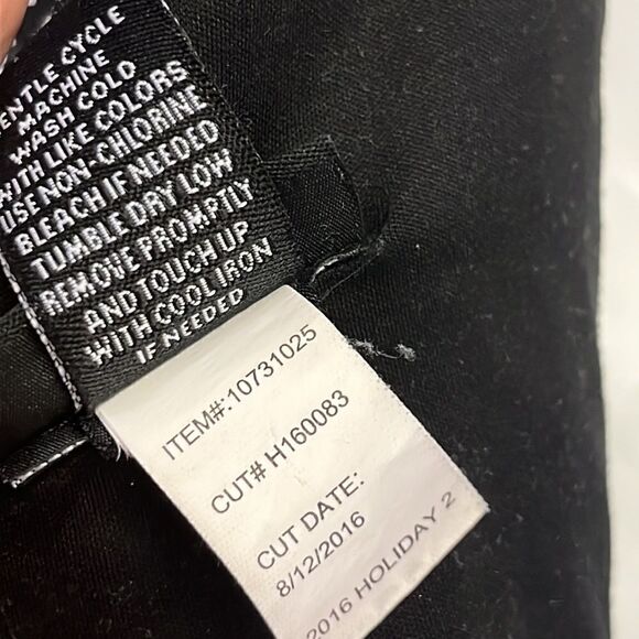 Torrid Black White Lace Print Sweetheart Peplum Top w/ Back Zipper-Size 2=2X - Picture 14 of 16